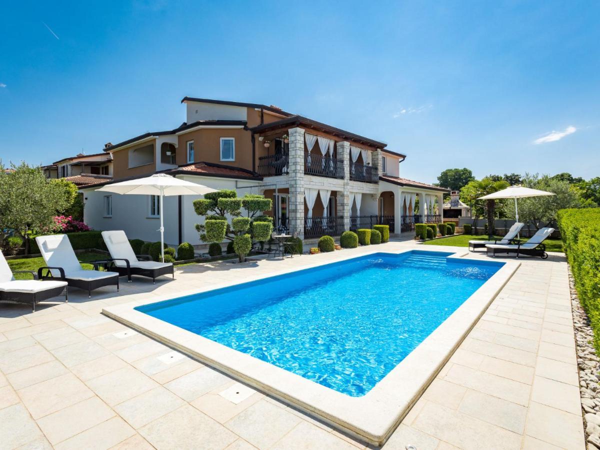 Apartment Cancar-1 By Interhome Poreč Exteriör bild